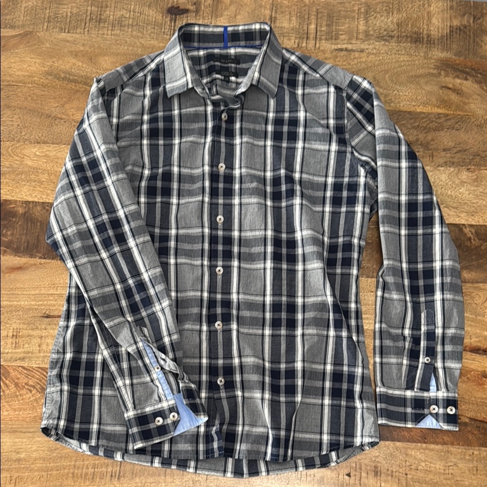 RW&CO. Gray and Blue Casual Button Down Shirt LG “Tailored Fit”